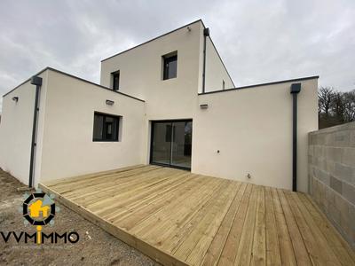 Maison contemporaine - 131 m² - 6 pièces