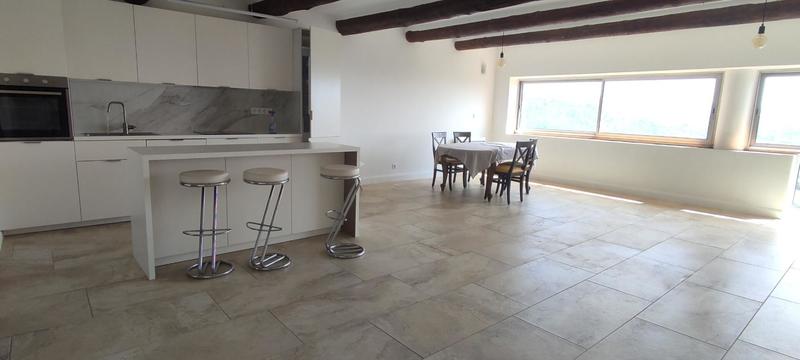 Appartement - 130 m² - 4 pièces