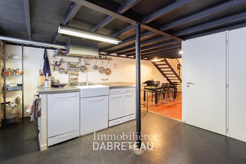 Appartement - 94 m² - 4 pièces