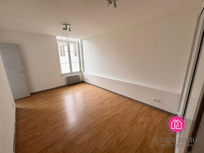Appartement - 72 m² - 6 pièces