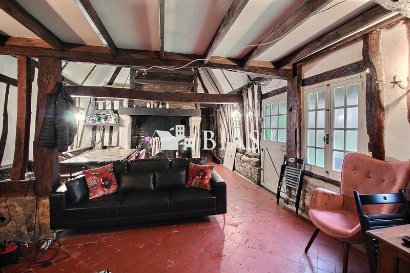 Maison ancienne - 104 m² - 5 pièces