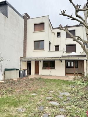 Maison ancienne - 192 m² - 8 pièces