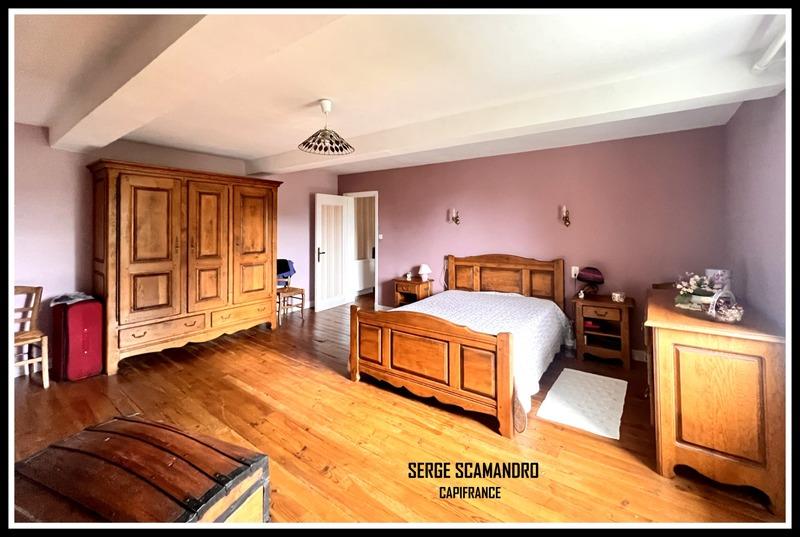 Villa - 155 m² - 6 pièces