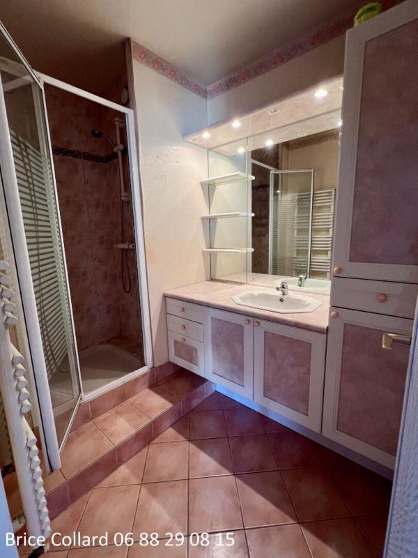 Appartement - 90 m² - 5 pièces