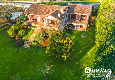 Maison - 190 m² - 7 pièces