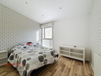 Maison - 73 m² - 5 pièces