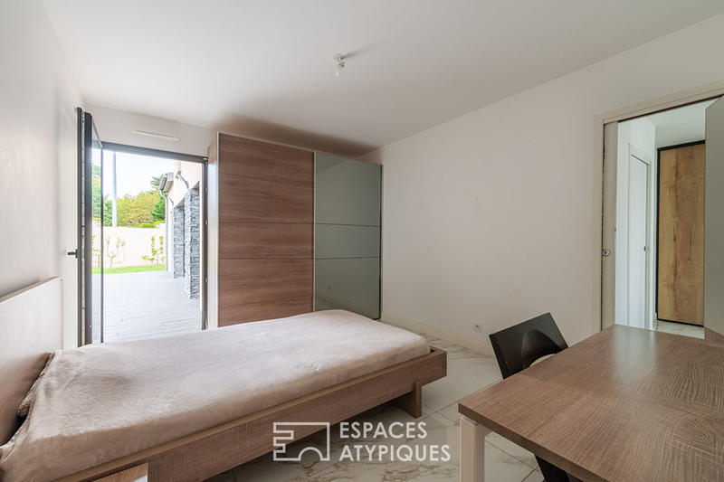 Maison - 213 m² - 8 pièces