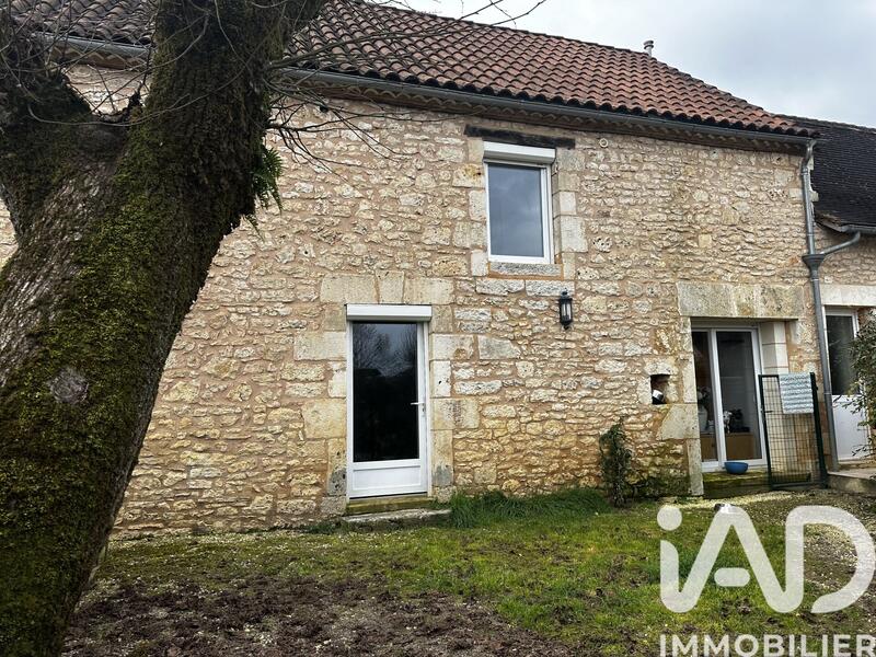 Maison - 300 m² - 8 pièces