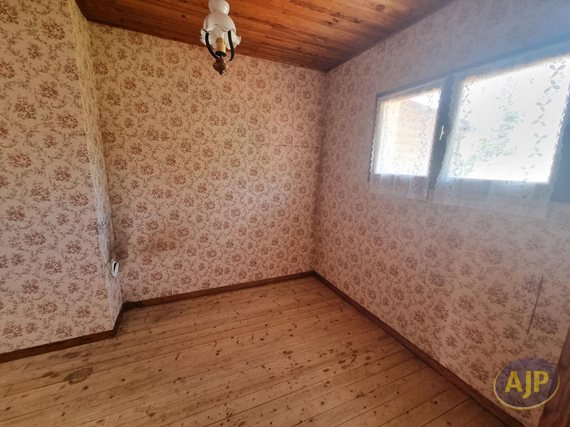 Maison - 79 m² - 5 pièces