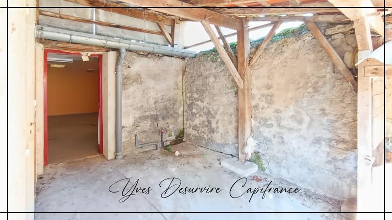 Local d'activité / Entrepôt - 59 m² - 2 pièces