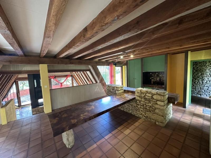 Maison d'architecte - 185 m² - 7 pièces