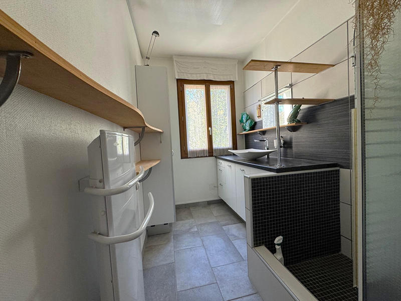 Maison - 274 m² - 10 pièces