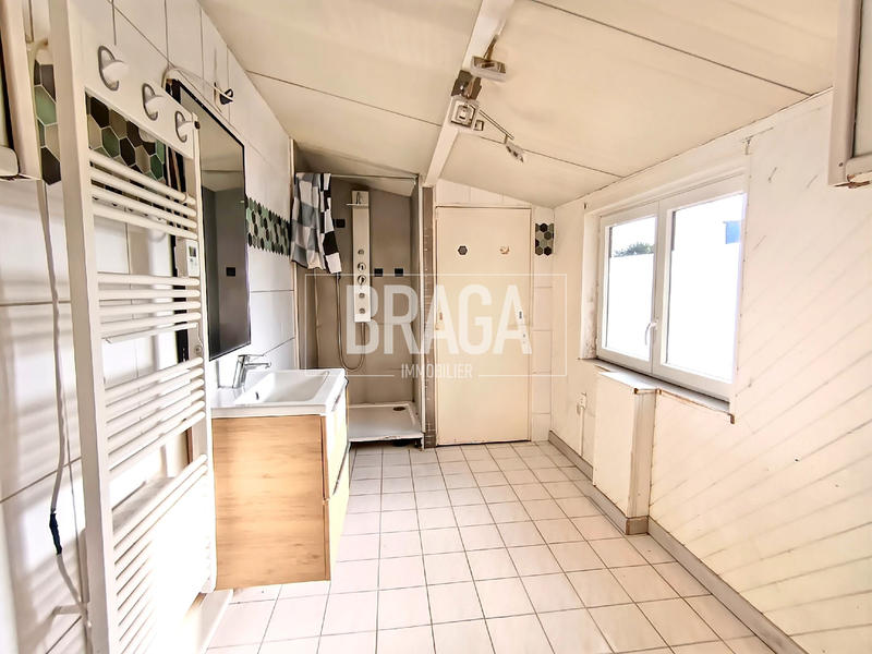 Maison - 91 m² - 5 pièces