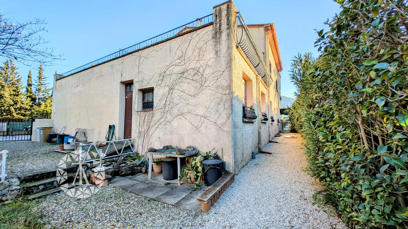 Villa - 308 m² - 12 pièces