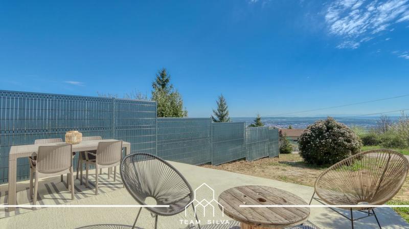 Maison - 159 m² - 6 pièces