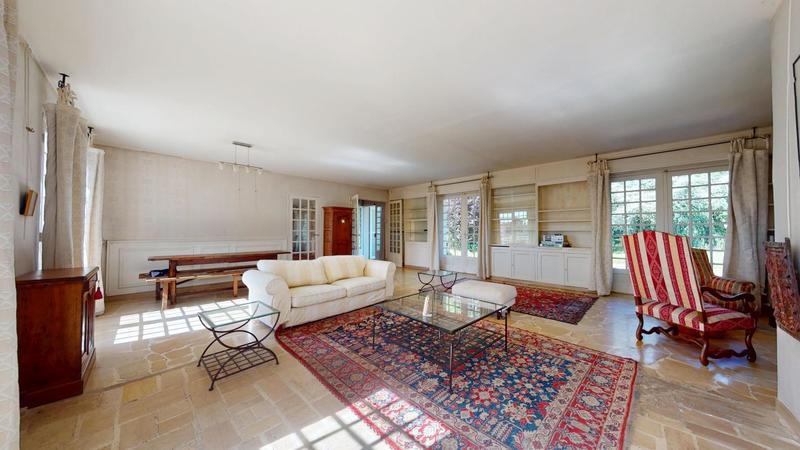 Maison - 191 m² - 7 pièces