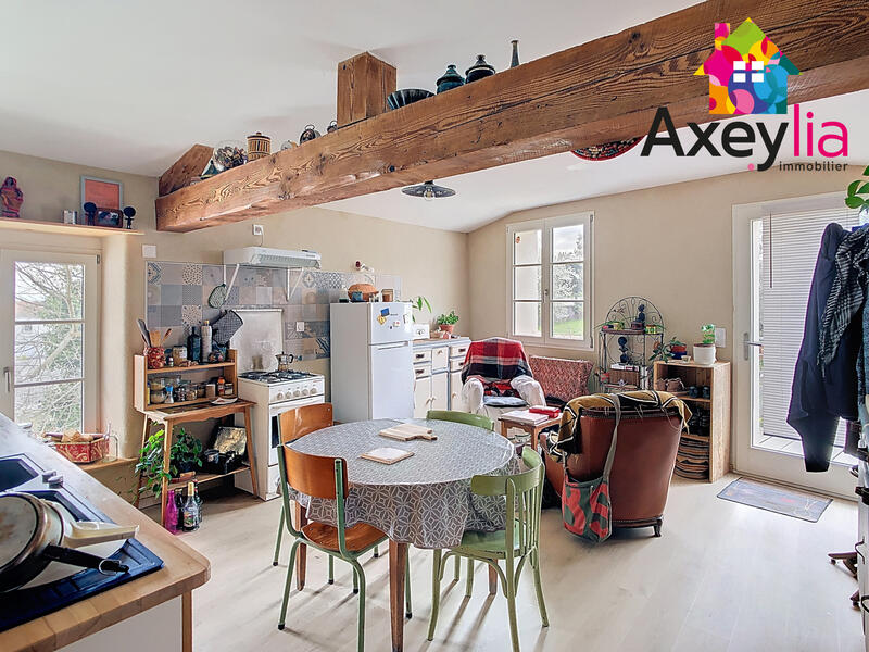 Propriété - 322 m² - 15 pièces