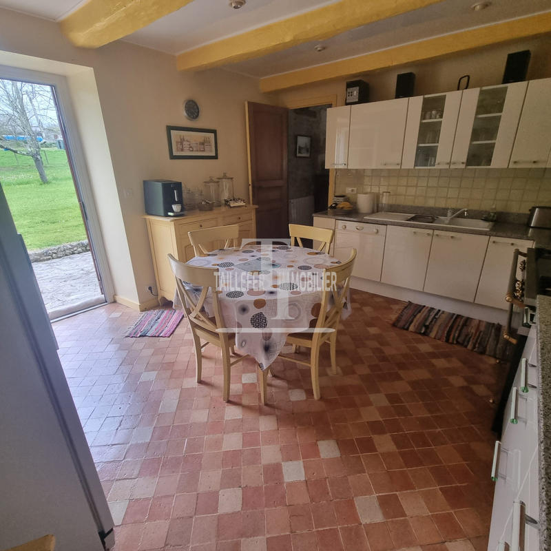 Maison - 160 m² - 5 pièces