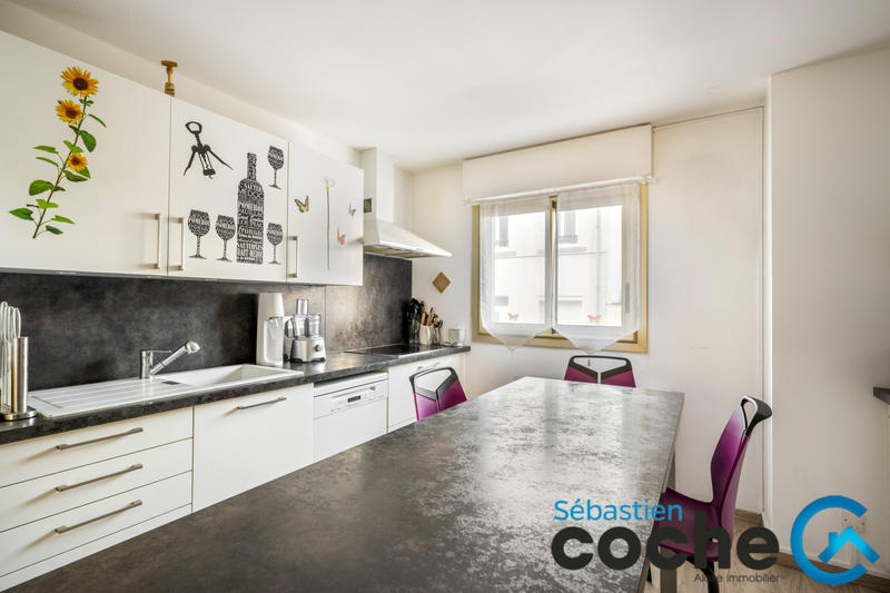 Appartement - 111 m² - 4 pièces