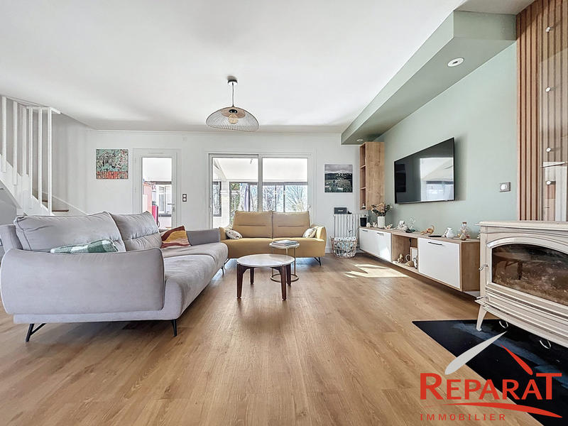 Maison - 162 m² - 7 pièces