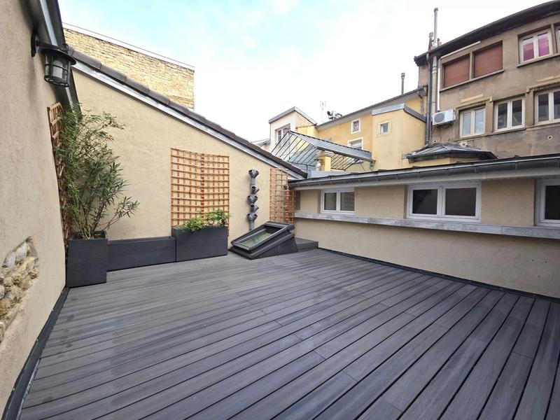 Appartement - 148 m² - 5 pièces