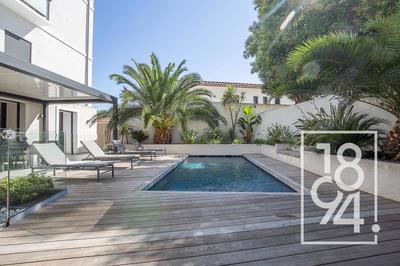 Appartement - 142 m² - 5 pièces