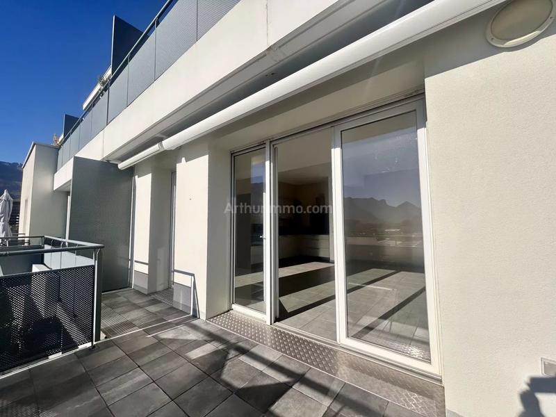 Appartement - 80 m² - 4 pièces