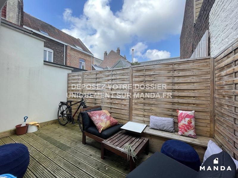 Chambre - 12 m² - 6 pièces