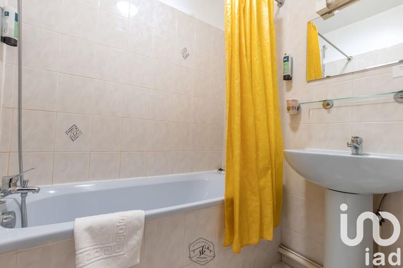 Immeuble - 1 614 m²