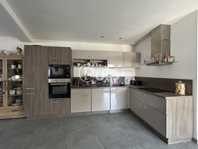 Maison - 114 m² - 5 pièces