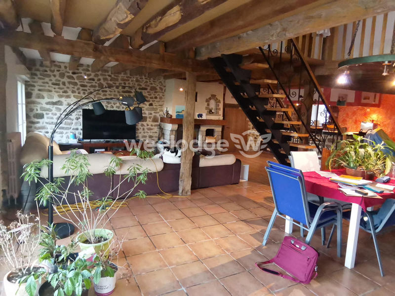 Maison - 283 m² - 9 pièces