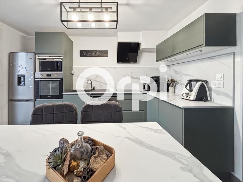 Maison - 108 m² - 5 pièces