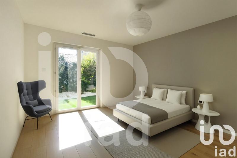 Maison - 166 m² - 5 pièces