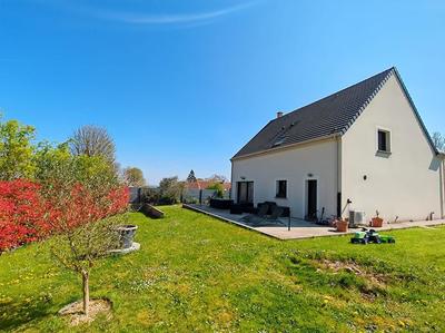 Maison - 143 m² - 6 pièces