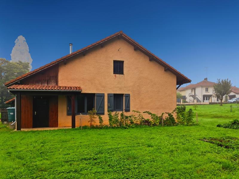 Maison - 101 m² - 5 pièces