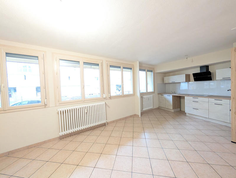 Appartement - 70 m² - 3 pièces