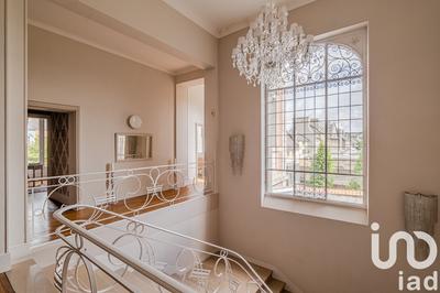 Maison - 483 m² - 15 pièces