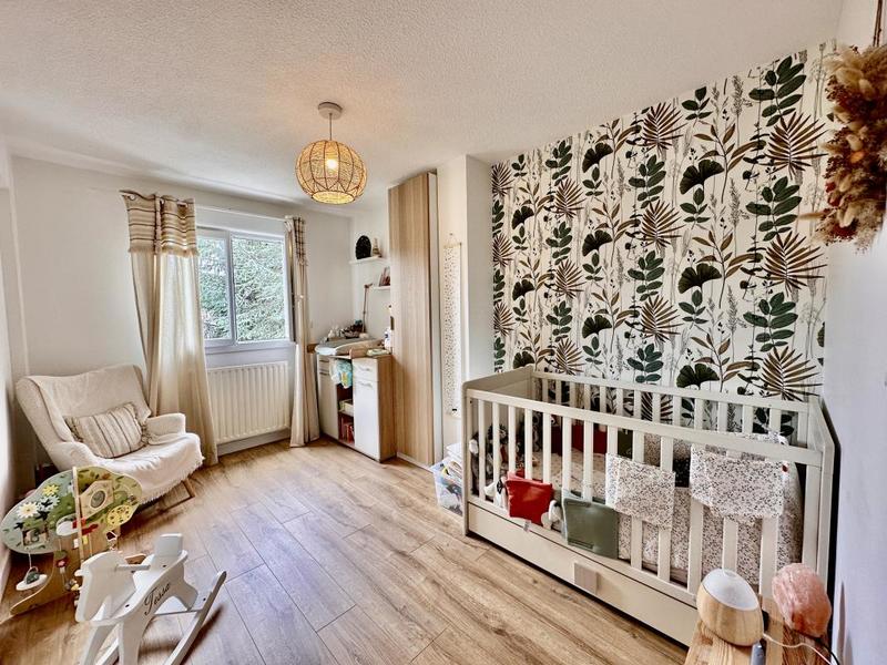 Appartement - 92 m² - 4 pièces