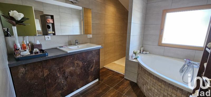 Maison - 133 m² - 6 pièces