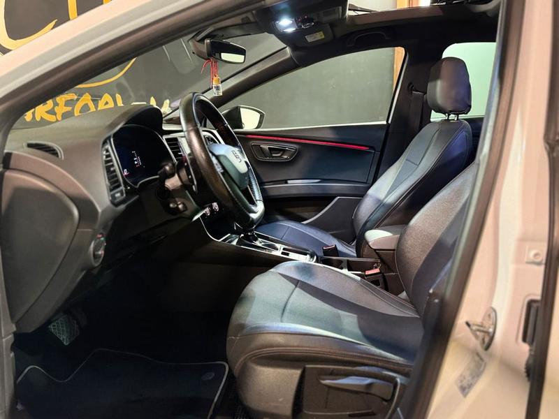 Seat Leon IV 5 portes Fr 1.5 Tsi 150ch Toit ouvrant, Son Beats, Apple CarPlay