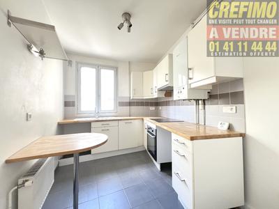 Appartement - 75 m² - 4 pièces