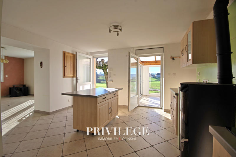 Maison - 130 m² - 5 pièces
