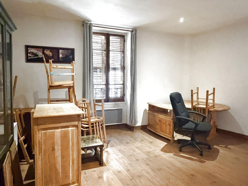 Appartement - 70 m² - 2 pièces