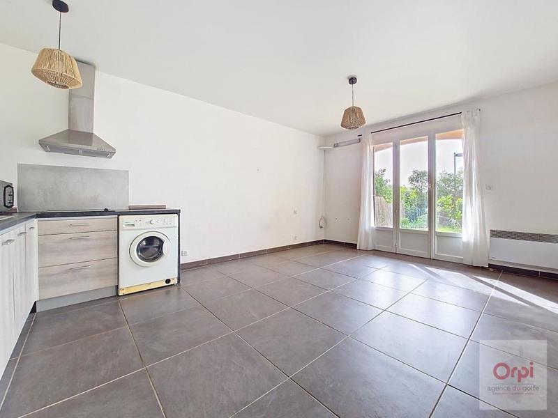 Studio - 26 m² - 1 pièce