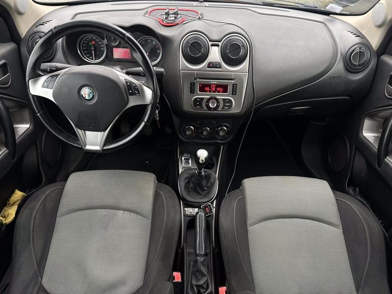 Alfa Romeo MiTo Phase 1 1.4 t-Jet 16v 155 cv Distinctive