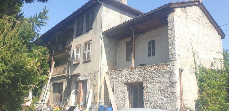 Maison - 200 m² - 7 pièces