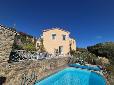 Maison de campagne - 150 m² - 8 pièces