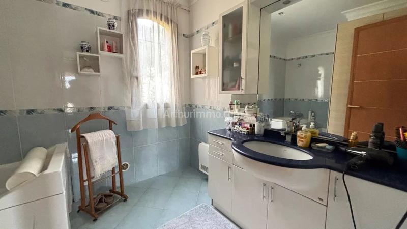 Maison - 155 m² - 5 pièces