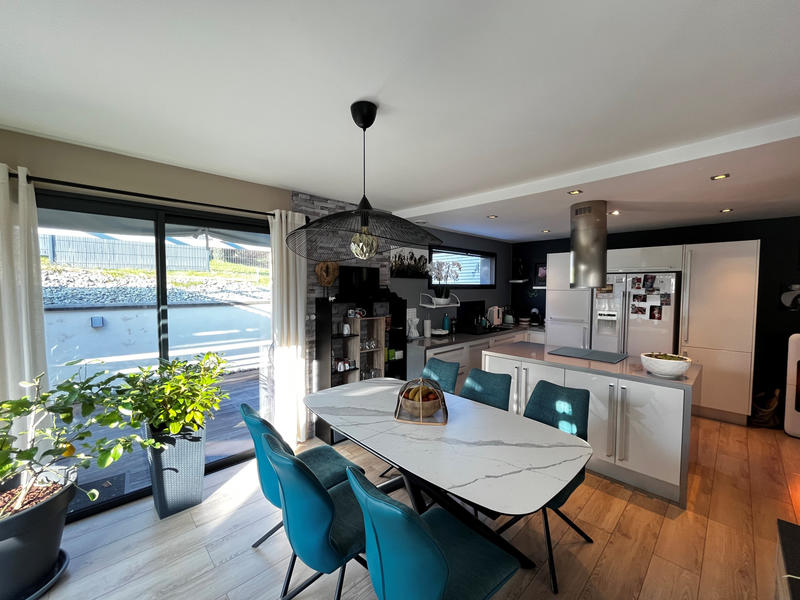 Maison - 116 m² - 4 pièces