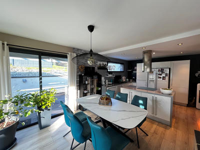 Maison - 116 m² - 4 pièces